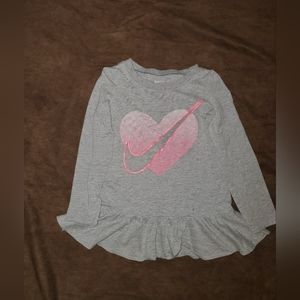 Gray Nike T-Shirt  Pink Heart XS